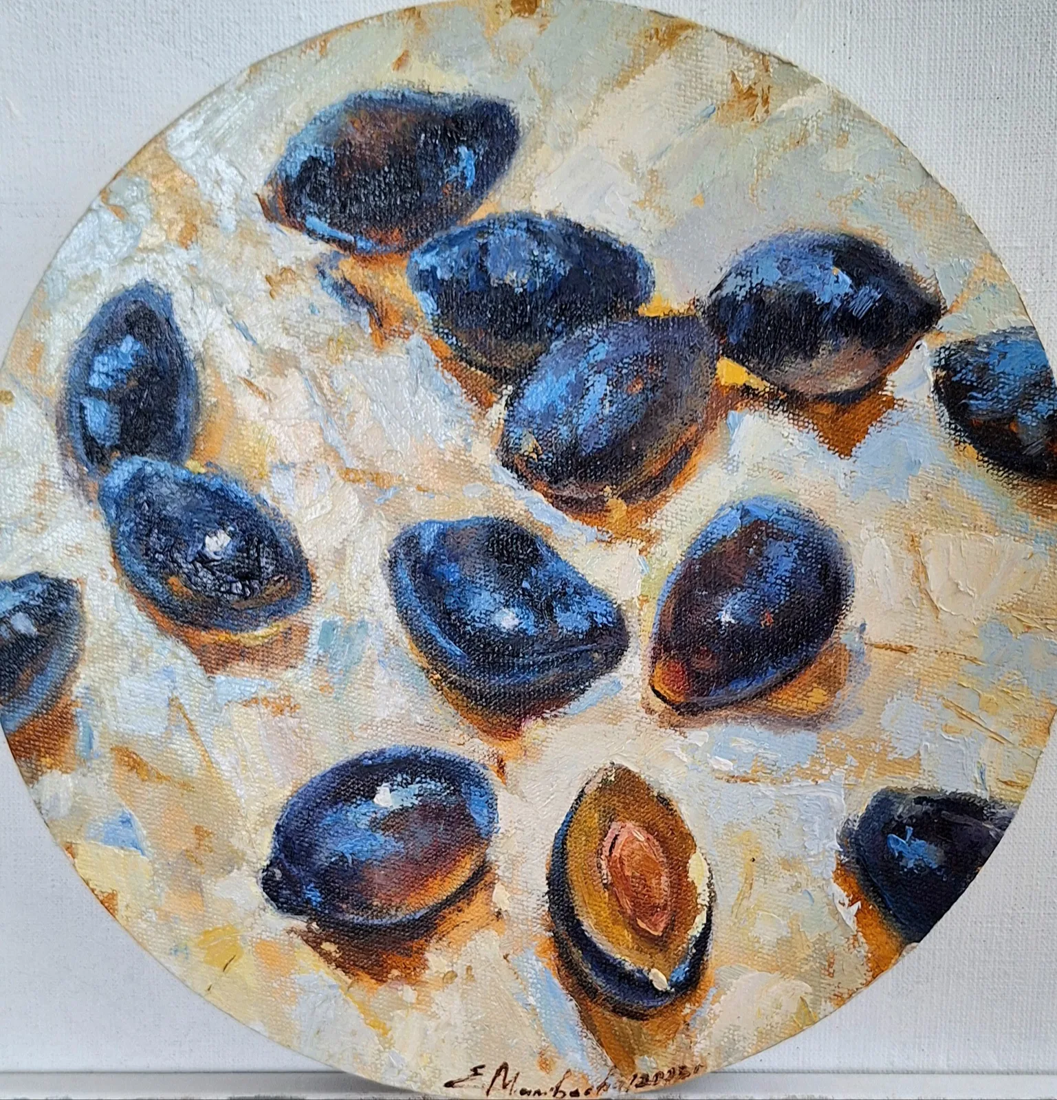 Картина «Сливы» — Евгения Матвеева, Натюрморт, На картине изображены сливы, разбросанные на поверхности, выполненные в технике…