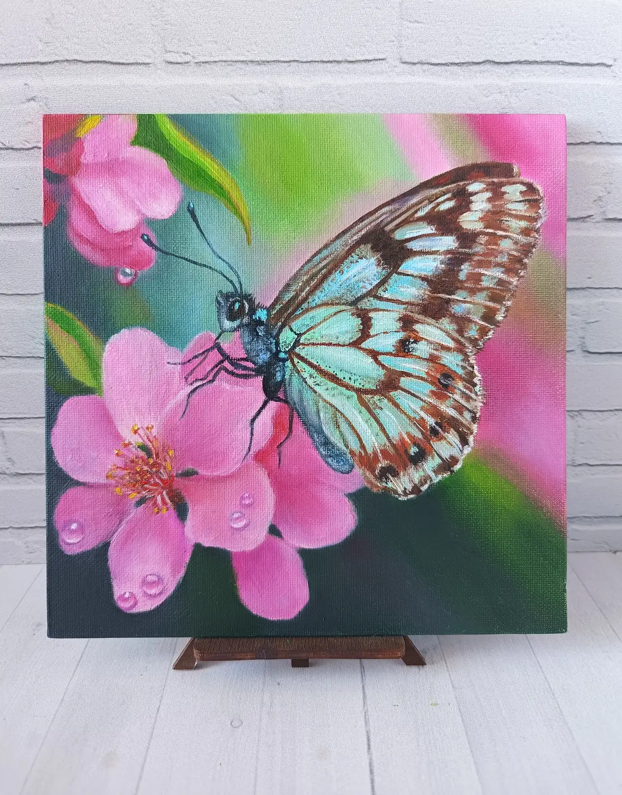 Весенняя бабочка