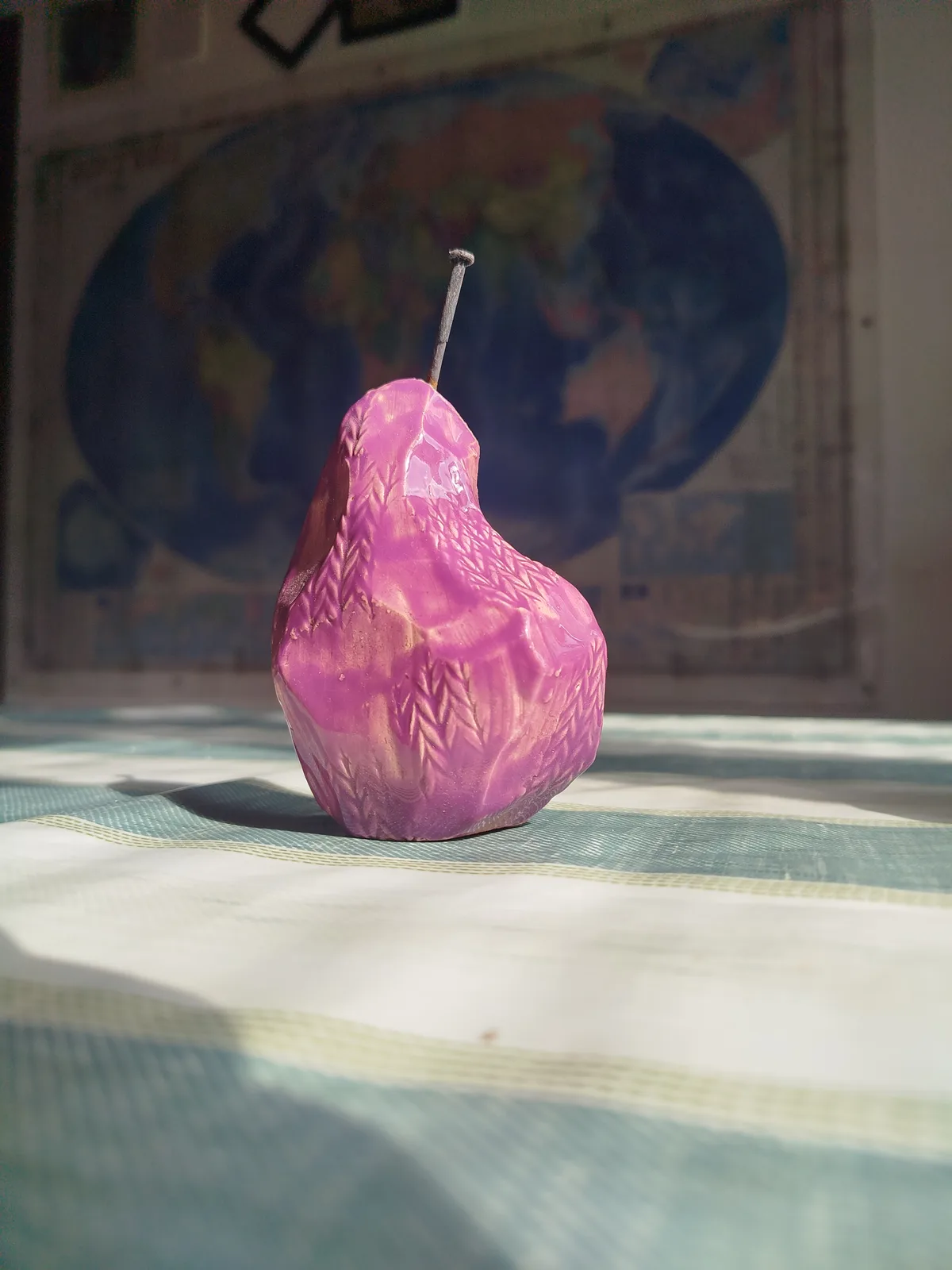 Груша фиолетовая