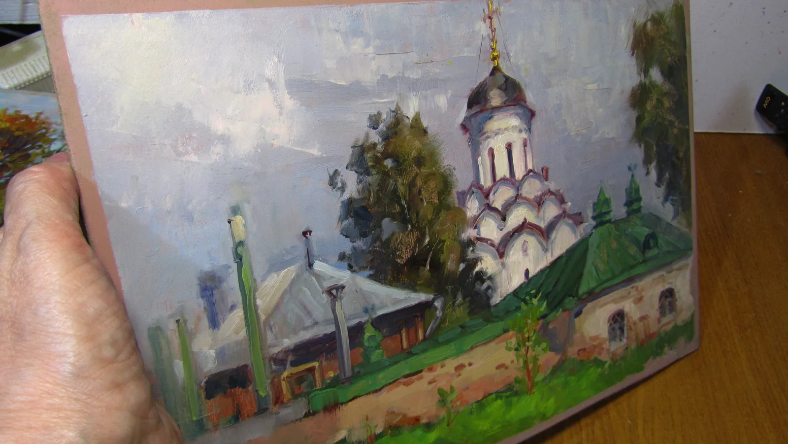 " У стен монастыря . Владимир "