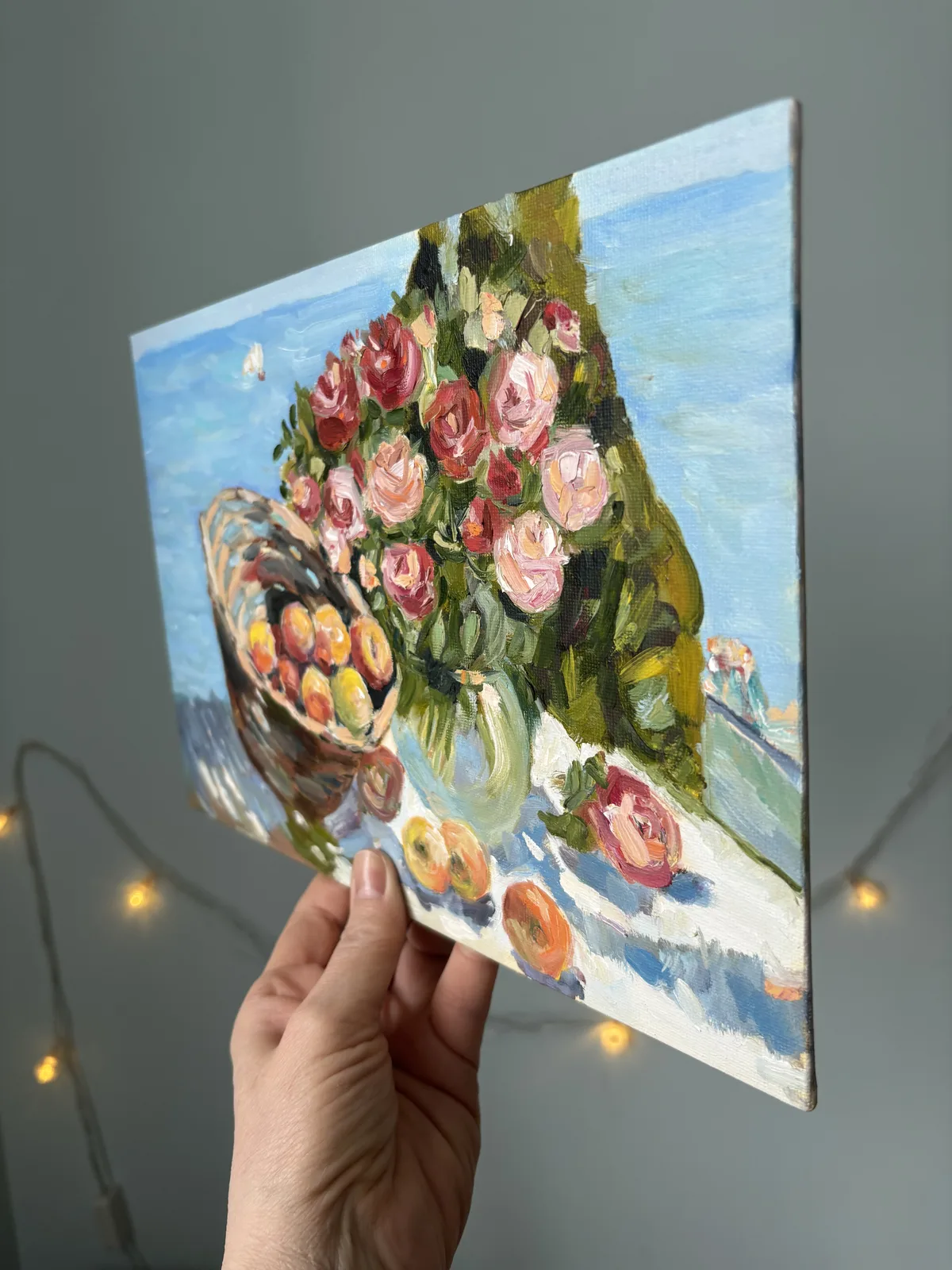 Яблоки в корзине